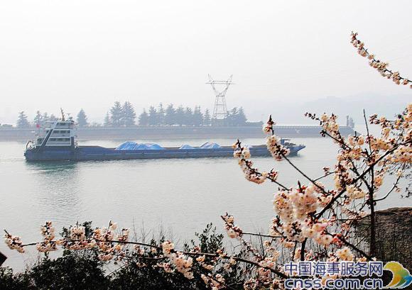 气温回升长江干支流局部水域雾情增多行船需谨慎（图）