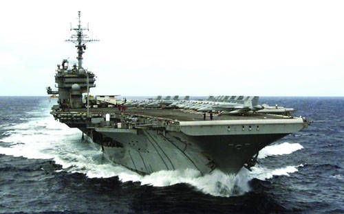 美航母战斗群重返海湾 为打击伊朗做准备（图）