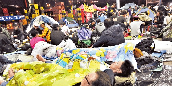 香港国际货柜码头罢工超过一个月 货量转向深圳港口