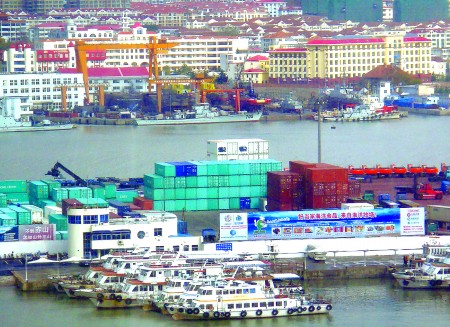 威海港码头三四期通过验收外籍轮船可轻松停驻