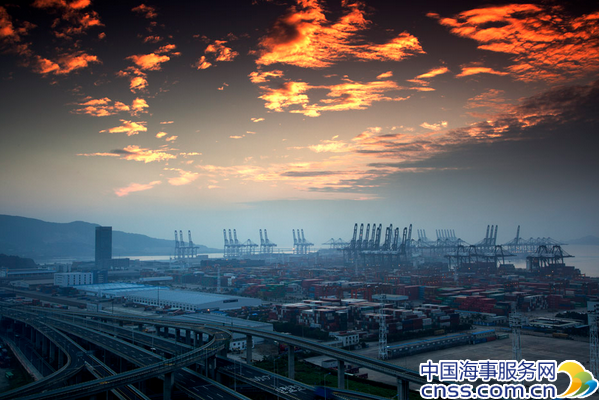 长江证券煤炭行业：港口煤价小幅下跌 焦炭供需显弱