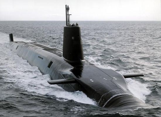 英国人拒绝上核潜艇服役 因在海底无法上网