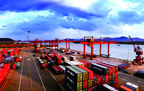 湖南两大港口集装箱吞吐量均创新高 