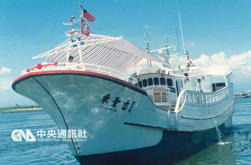 台被扣渔船船主为保人船 交付日本170万“保证金”
