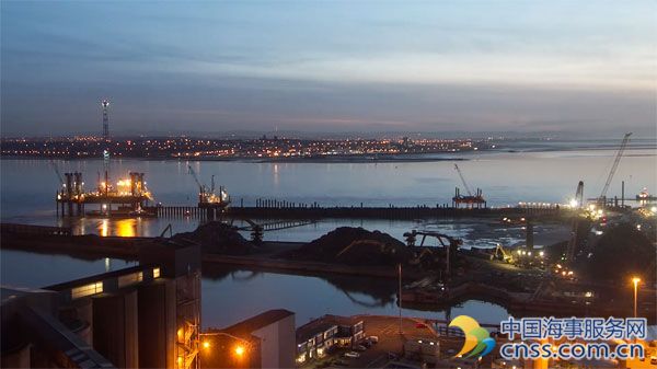 利物浦港传奇蜕变 英国最核心深水集装箱码头即将诞生