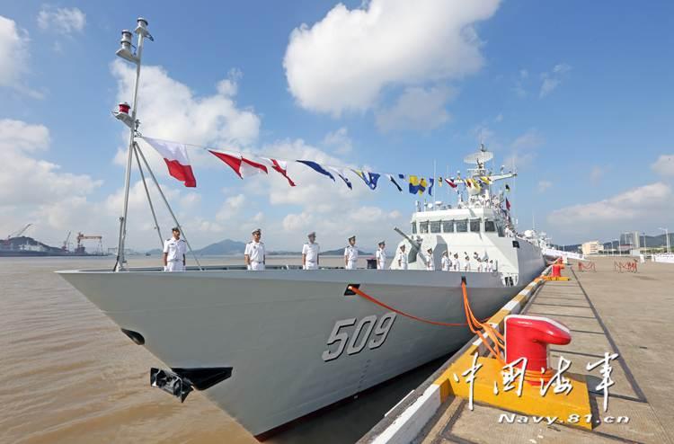 新型导弹护卫舰淮安舰加入东海舰队战斗序列(图)
