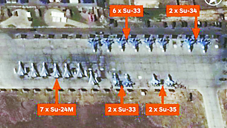 英媒暗示俄航母打击IS作秀：舰载机都在军事基地