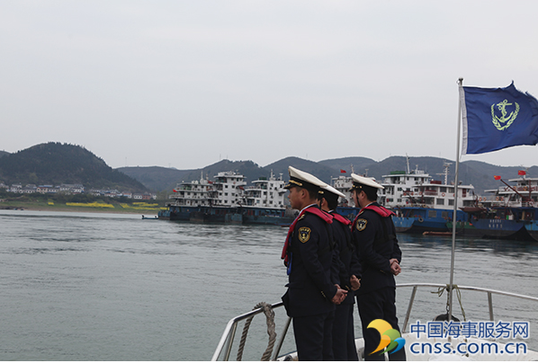 宜昌海事局提炼出待闸锚地管理“十六字”工作法