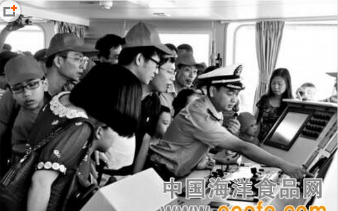 “中国海警2115”船甲板部见习大副邱恩柏的故事