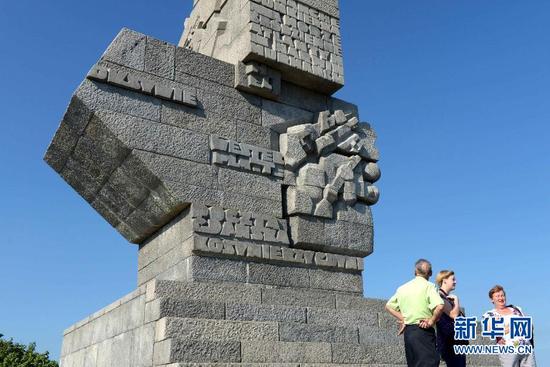 波兰要拆二战纪念碑 俄罗斯急了：拆了就制裁！
