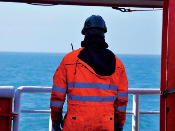国际劳工组织称近五年有超过1300名海员被遗弃