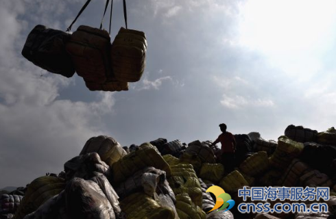 中国禁进口洋垃圾 为世界回收行业敲警钟