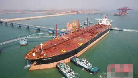 沿海港口首个“亿吨油品公司”诞生