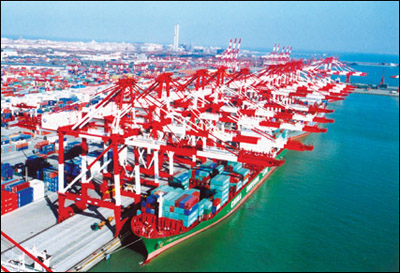 青岛港成为沿海港口第一个亿吨油品公司