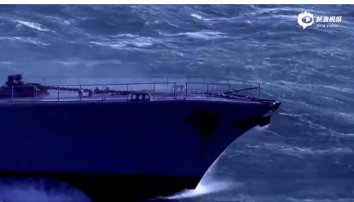 法国纪录片《海洋》片段：风浪中的法国驱逐舰