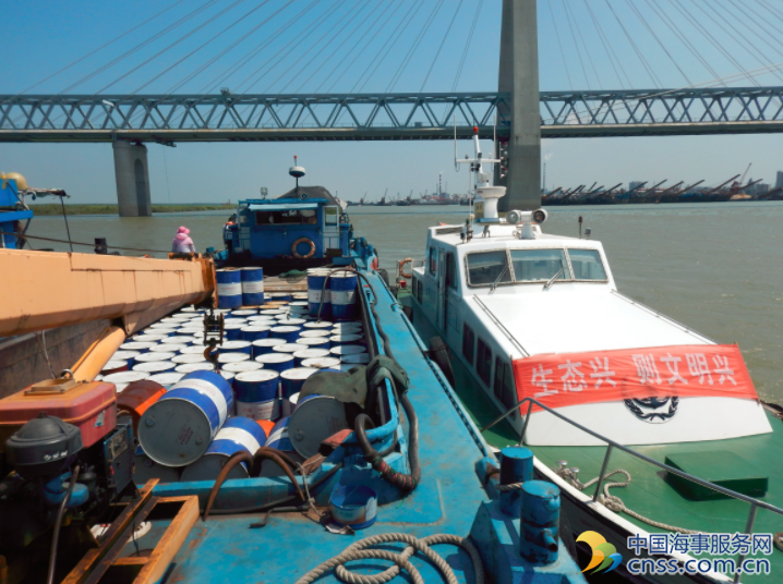 非法流动加油船隐患知多少——岳阳海事局加大水上非法流动加油船查处力度