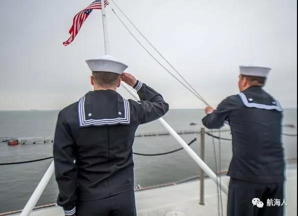 美海军“布什”号航母一周内三名船员接连自杀