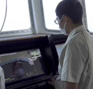 川崎汽船演示自动导航系统 可自动提供避让路线
