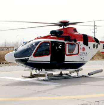 唐山港京唐港区首次使用直升机接送引航员