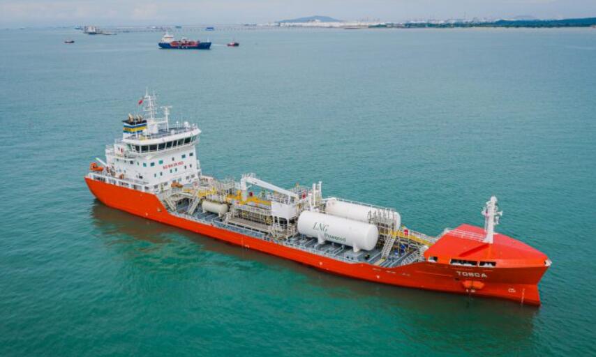 业内首次！中国船厂建造的化学品船获绿色认证
