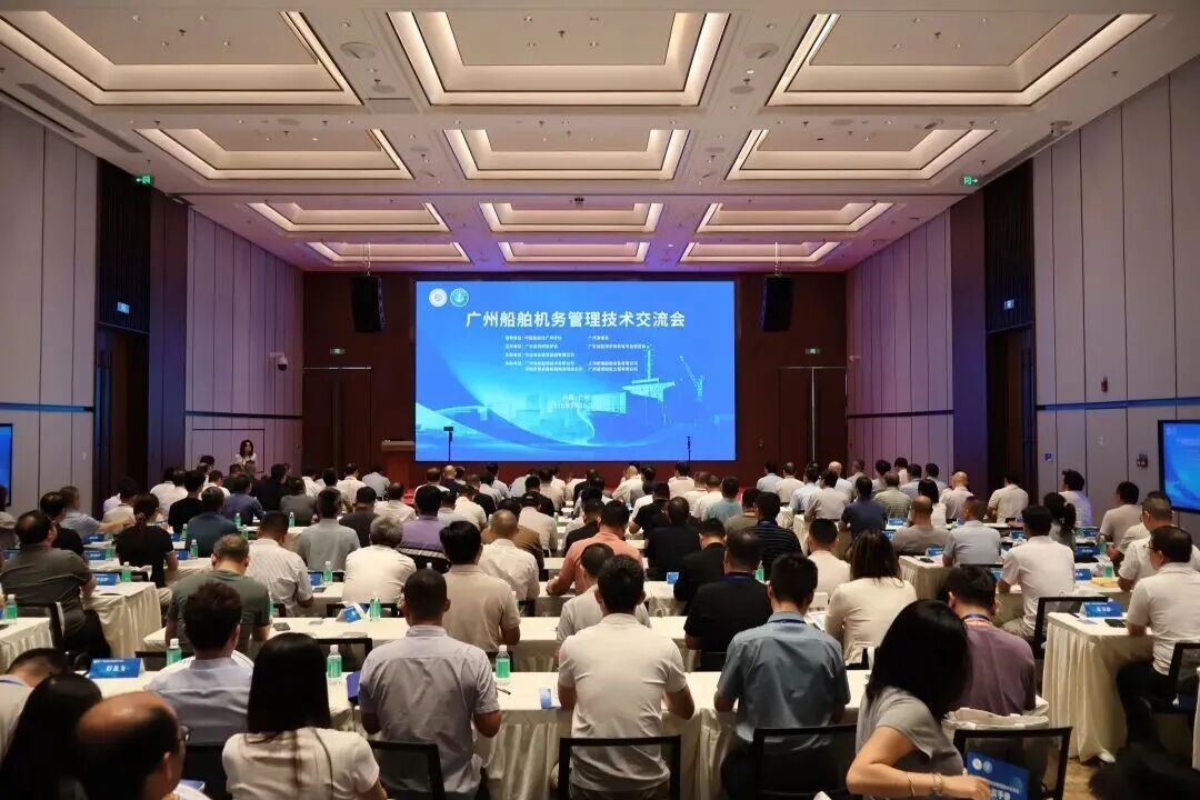 举行1.jpg
