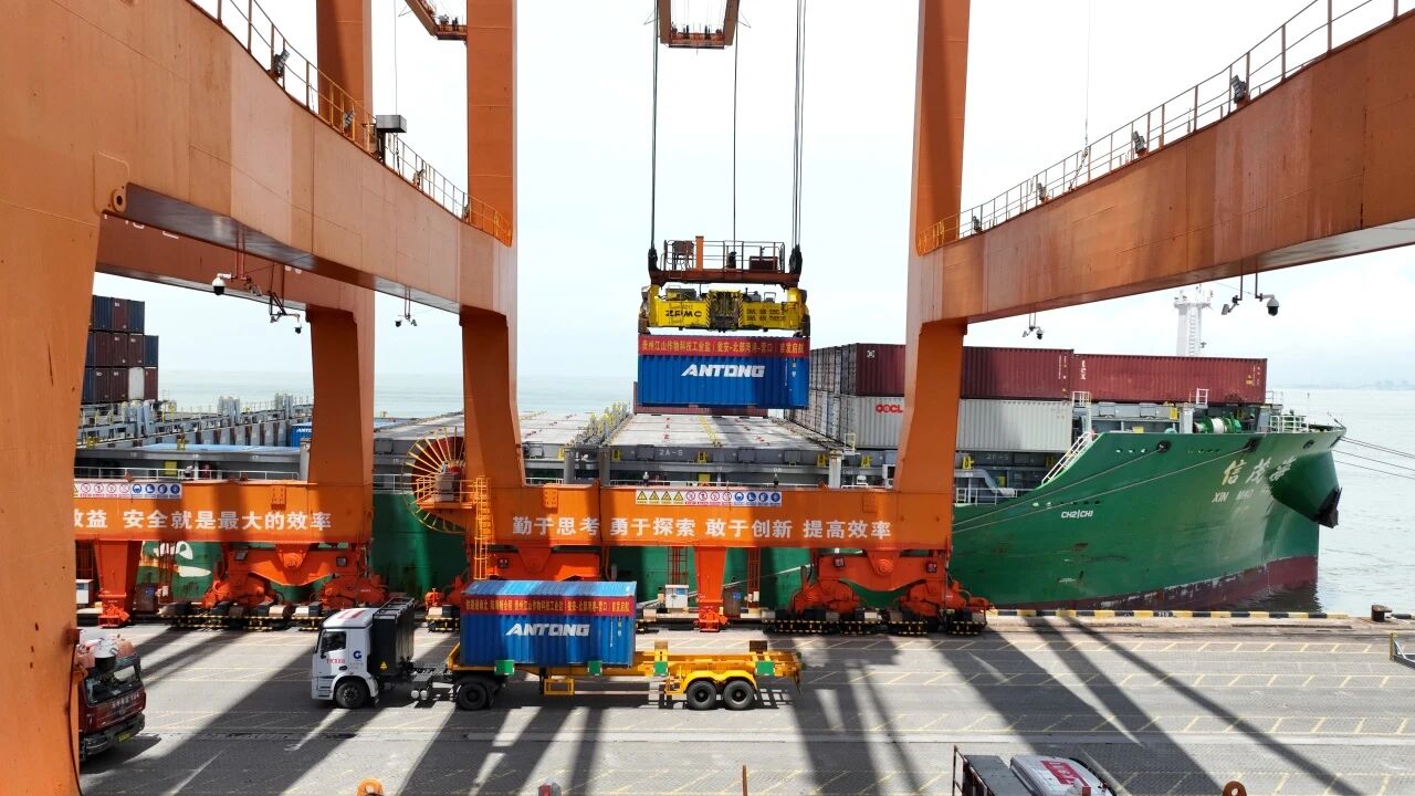 北部湾港助力西南化工品开辟北上新通道