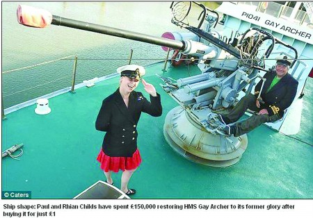 英男子1英镑买战舰 斥资15万装修（图）