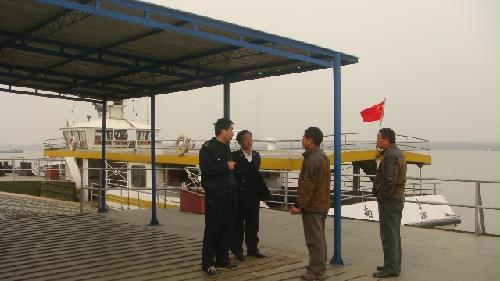 南京局加强冬季渡口渡运管理