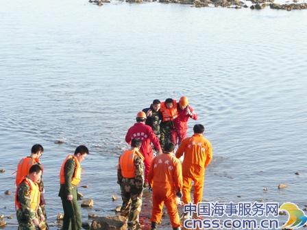 北海救助局荣成基地成功救助投海自杀大学生