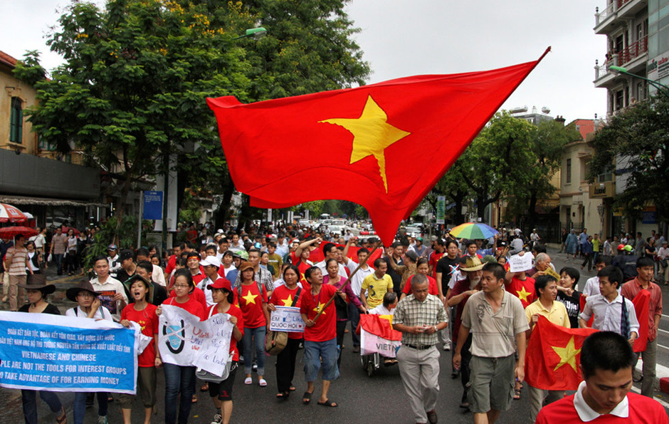 高清：越南举行反华示威 抗议中国在南海招标