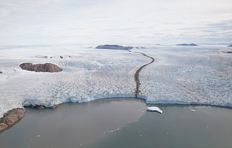 北极海冰融化加速 10年内可能变成无冰海洋(图)