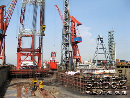 中船澄西广州公司完成三艘特种船坞内修理