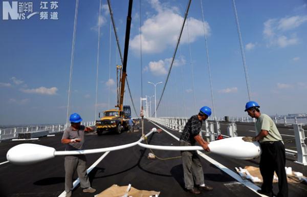 泰州长江大桥主桥本月完工（图）