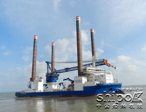 南通中远船务“东安吉1号”风电安装船出海试航