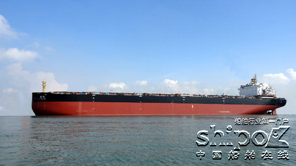 黄埔造船65000吨散货船首制船交付