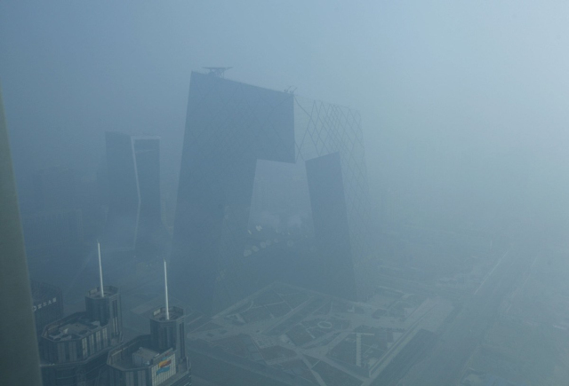 Beijing looks at carbon tax proposal