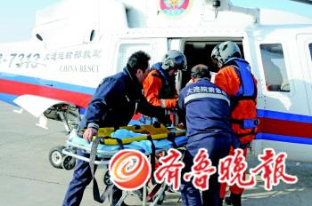 渤海湾一载油货轮锅炉起火爆炸 直升机营救