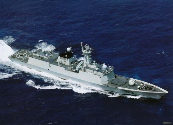 南海舰队护卫舰急驰1100海里 救中国渔政船员