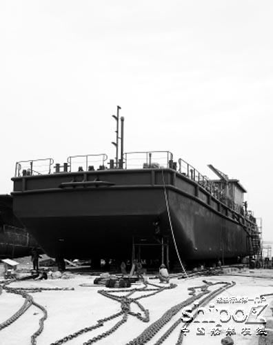 海南建成远洋渔船和首艘大型油趸船(图)