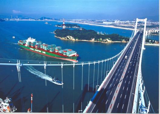 中海集运获“清洁航运”国际认证