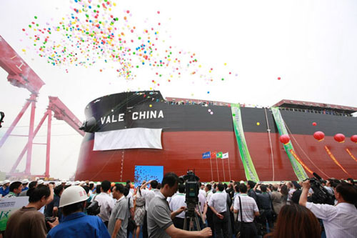 Valemax docks at Lianyungang port