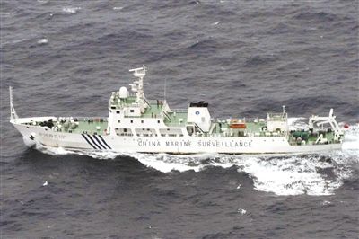 昨日，正在巡航执法的中国海监15船。