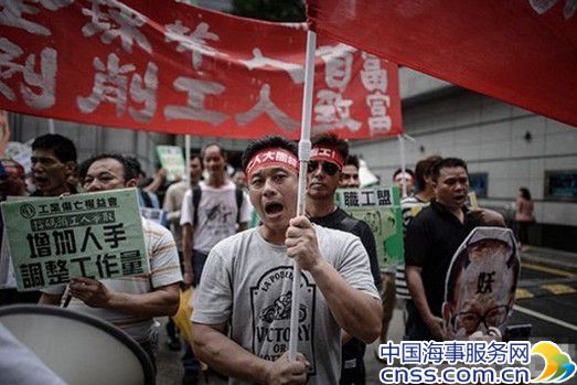 香港码头罢工新进展 外判商同意加薪9.8%（图）
