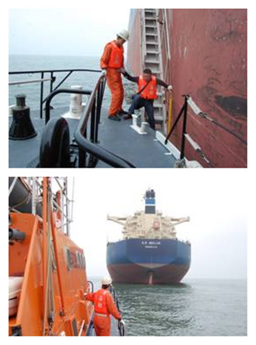 东海救助局“华英390”艇成功救助一名患病船员