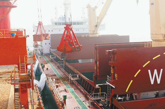 赣榆港区四个码头 获准临时进靠国际航行船舶
