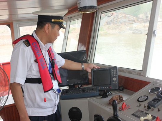 蕲春海事强化AIS监督力度 提高船舶监管效能