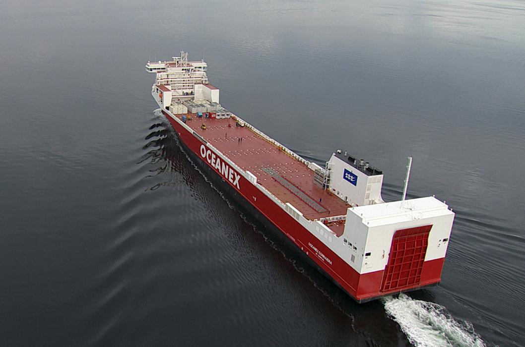 FSG Delivers Largest Canadian Flag ConRo Ship