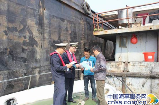 鄂州海事加强枯水期安全宣传 严把船舶签证关