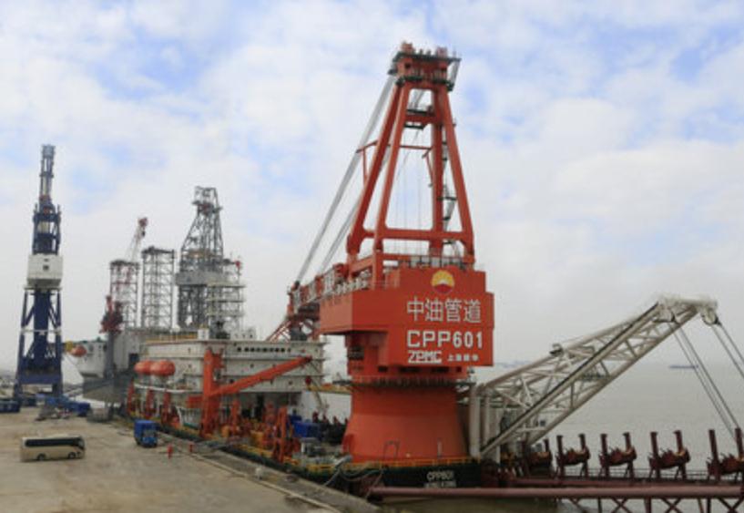 China: ZPMC Delivers Pipelay Vessel to CNPC