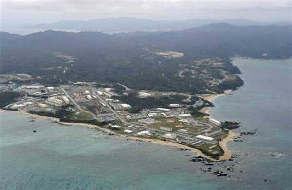 日本冲绳县批准为美军新基地填海造地（图）